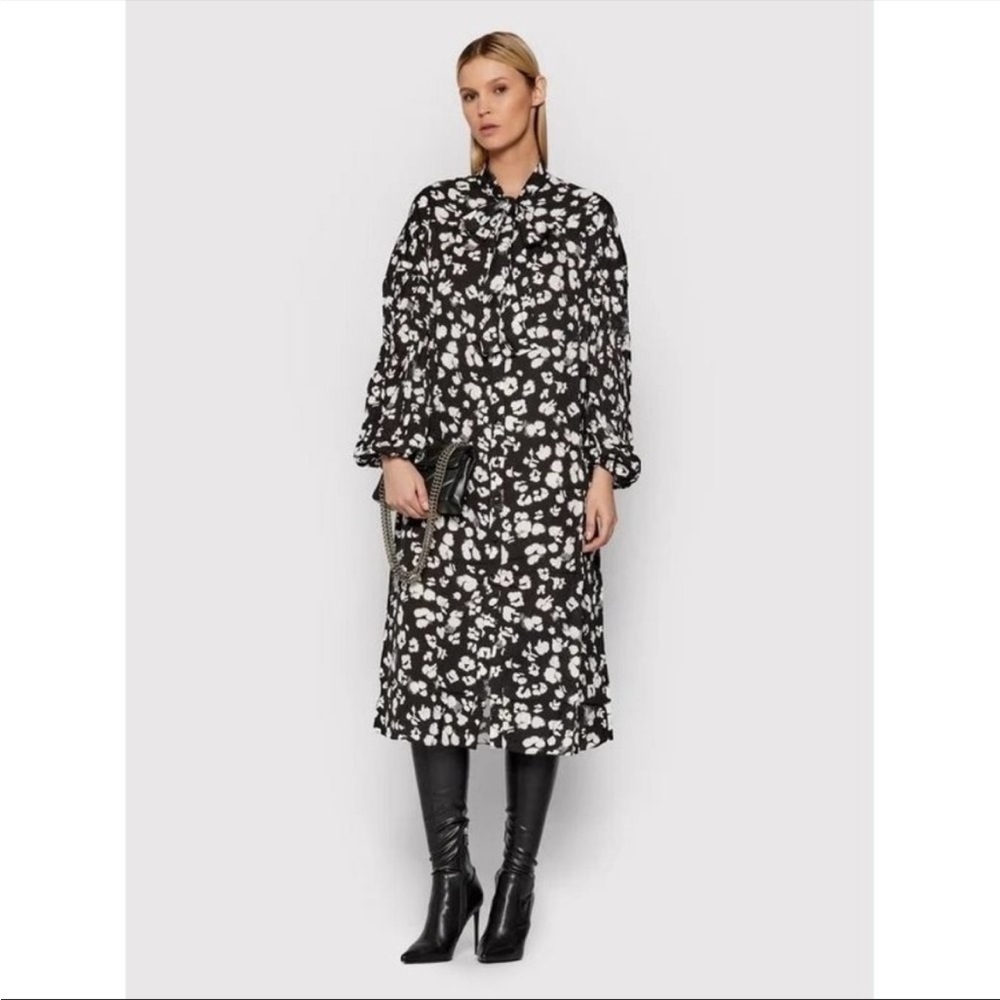 Ted baker Wilmy floral print bow crepe midi dress